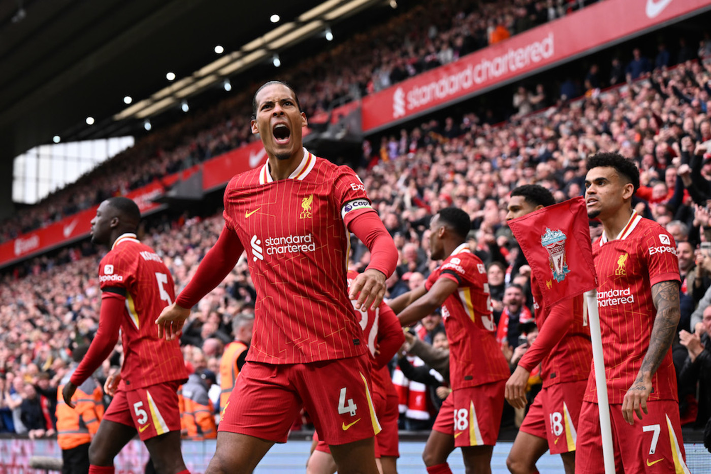 Bild till nyheten Liverpool – West Ham 2-1: Två segrar från titeln!